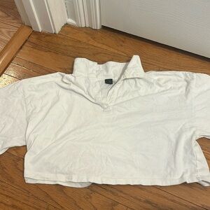 White crop tee